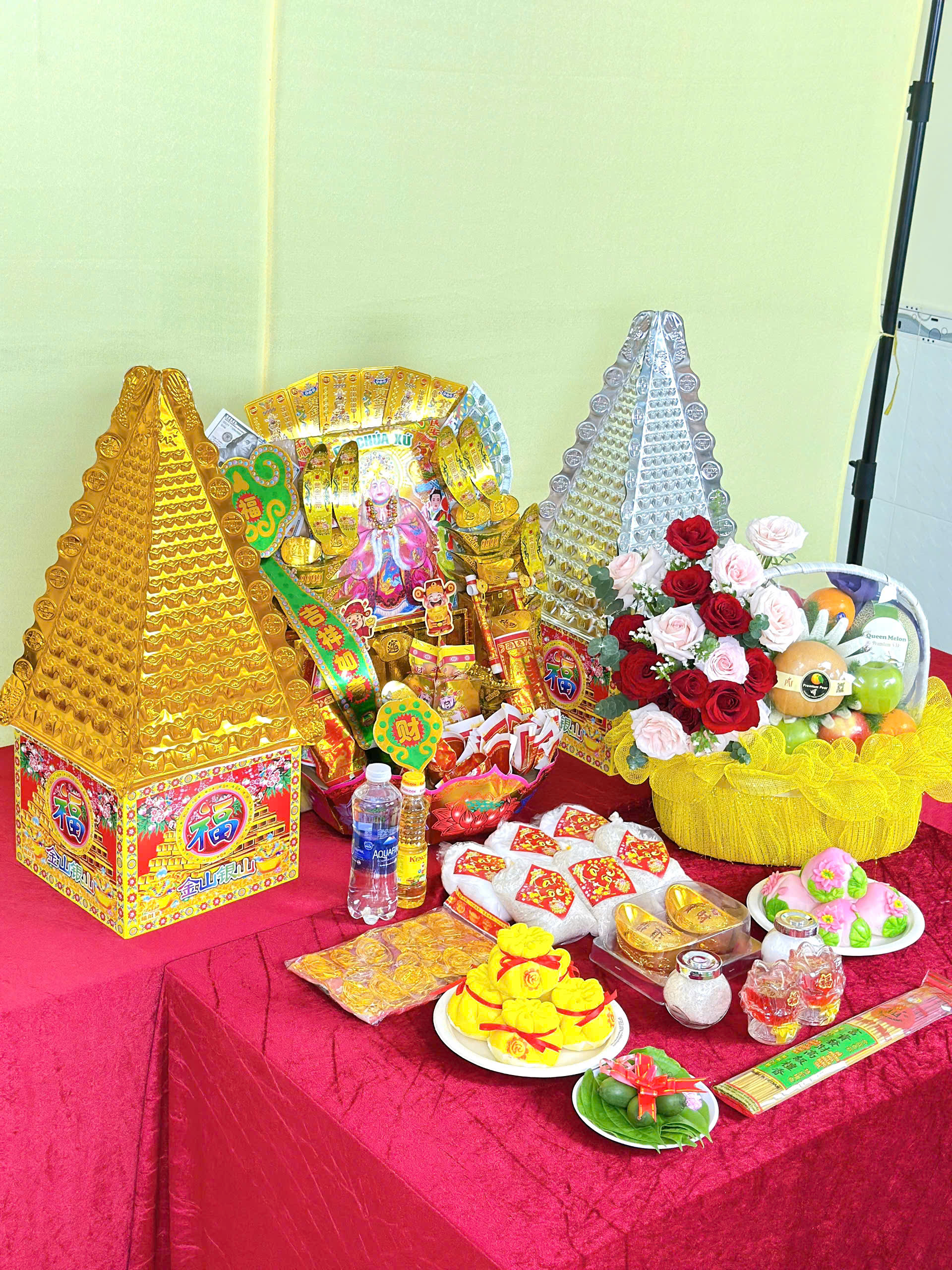 Bộ lễ trái cây hoa hồng bánh túi tiền trái đào - Ảnh 3